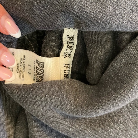 Sweater - Picture 2 of 3